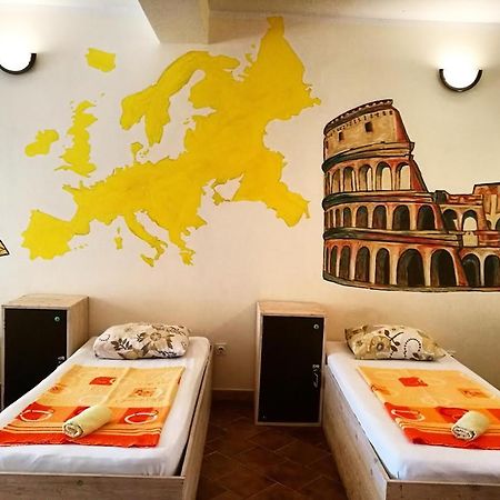 Hostel Dubrovnik Center Komolac Bagian luar foto