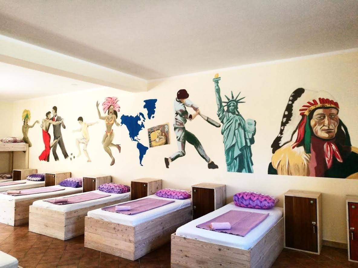 Hostel Dubrovnik Center Komolac Bagian luar foto